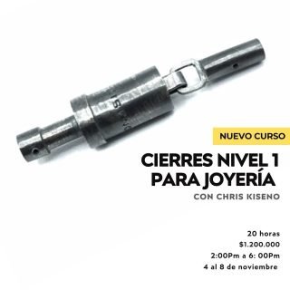 CIERRES NIVEL 1 PARA JOYERÍA -
Fecha: Del 4 al 8 de noviembre
Horario: 2 pm a 6 pm
Precio: $1.200.000 pesos colombianos
MATERIALES INCLUIDOS
CUPO MÁXIMO: 8 PERSONAS
¿De qué se trata este nuevo curso?
Vas aprender la función y aplicación de la tensión que nos brinda el acero para hacer resortes que utilizaremos en la construcción de diferentes sistemas de cierres para collares y otras piezas
¿Qué se hará en el curso?
Tres modelos de cierres que se pueden aplicar en collares, pulseras…
¿Qué se necesita para este curso?
Se necesitan conocimientos básicos de joyería, soldar, cortar etc….
INSCRIPCIONES ABIERTAS! Pregunta por las opciones de pago 💛